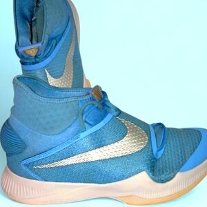 Nike Zoom Hyperrev Basketball Shoes Men's Size 12 Lt Blue w/ Silver Swoosh